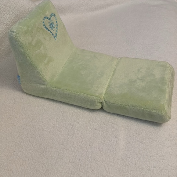 American Girl FOLD UP CHAIR II Green Velour Flip Couch Bed Seat Furniture - Picture 12 of 12